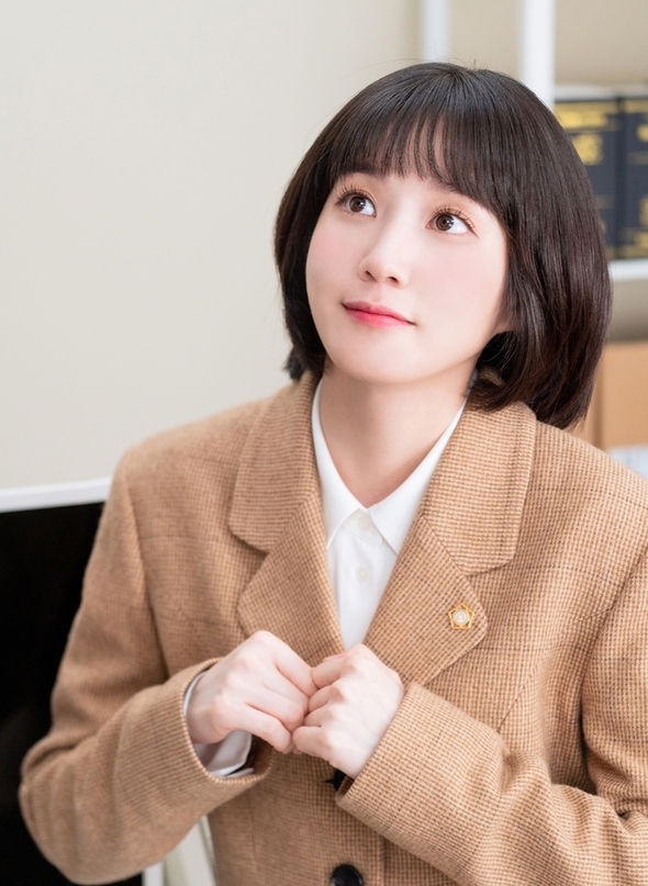 導演在朴恩斌確定出演的時候喊出了「萬歲」！