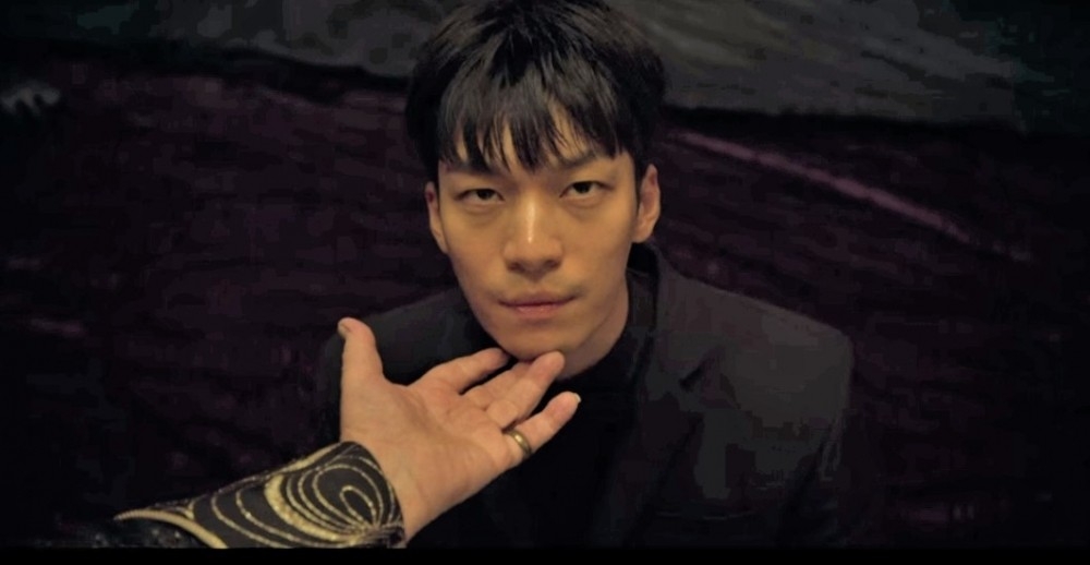 魏河俊飾演臥底黃俊昊