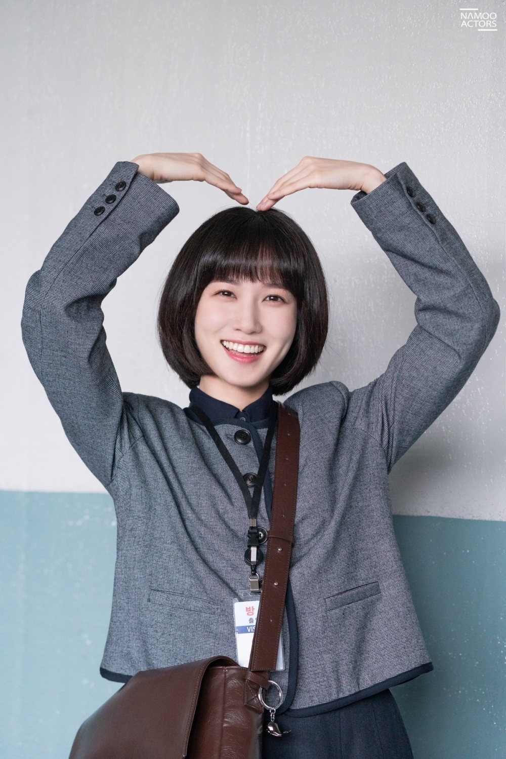 朴恩斌憑藉《非常律師禹英禑》獲得「人生演技」、「人生角色」等好評