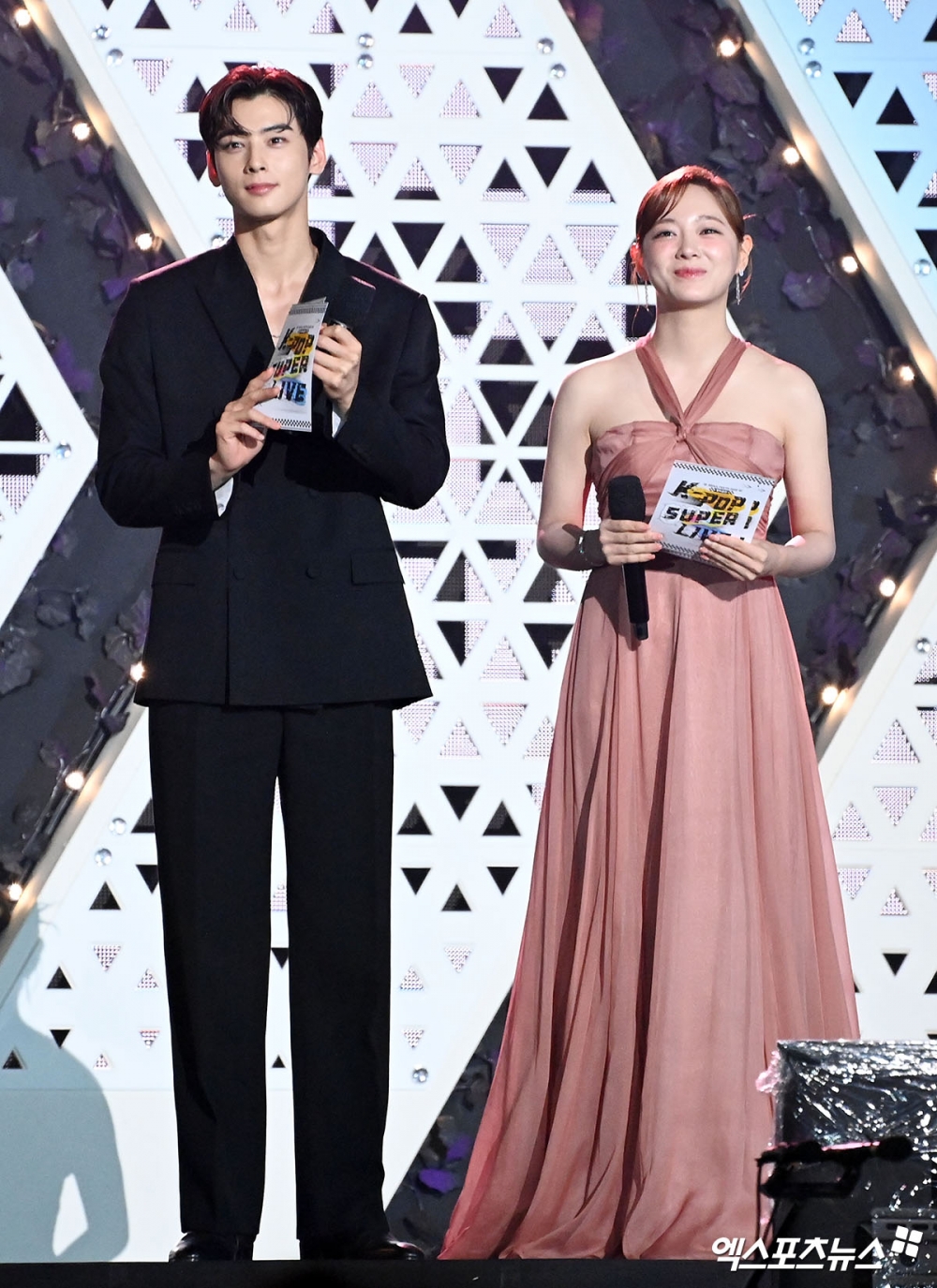 「K-POP Super Live」將於明天(8/12)在KBS播出