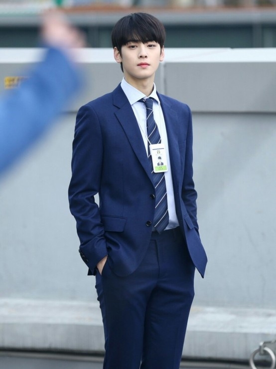 車銀優有望飾演律師「張信佑」