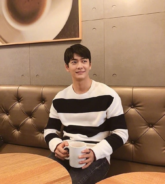 姜泰伍本名被讚比藝名好聽