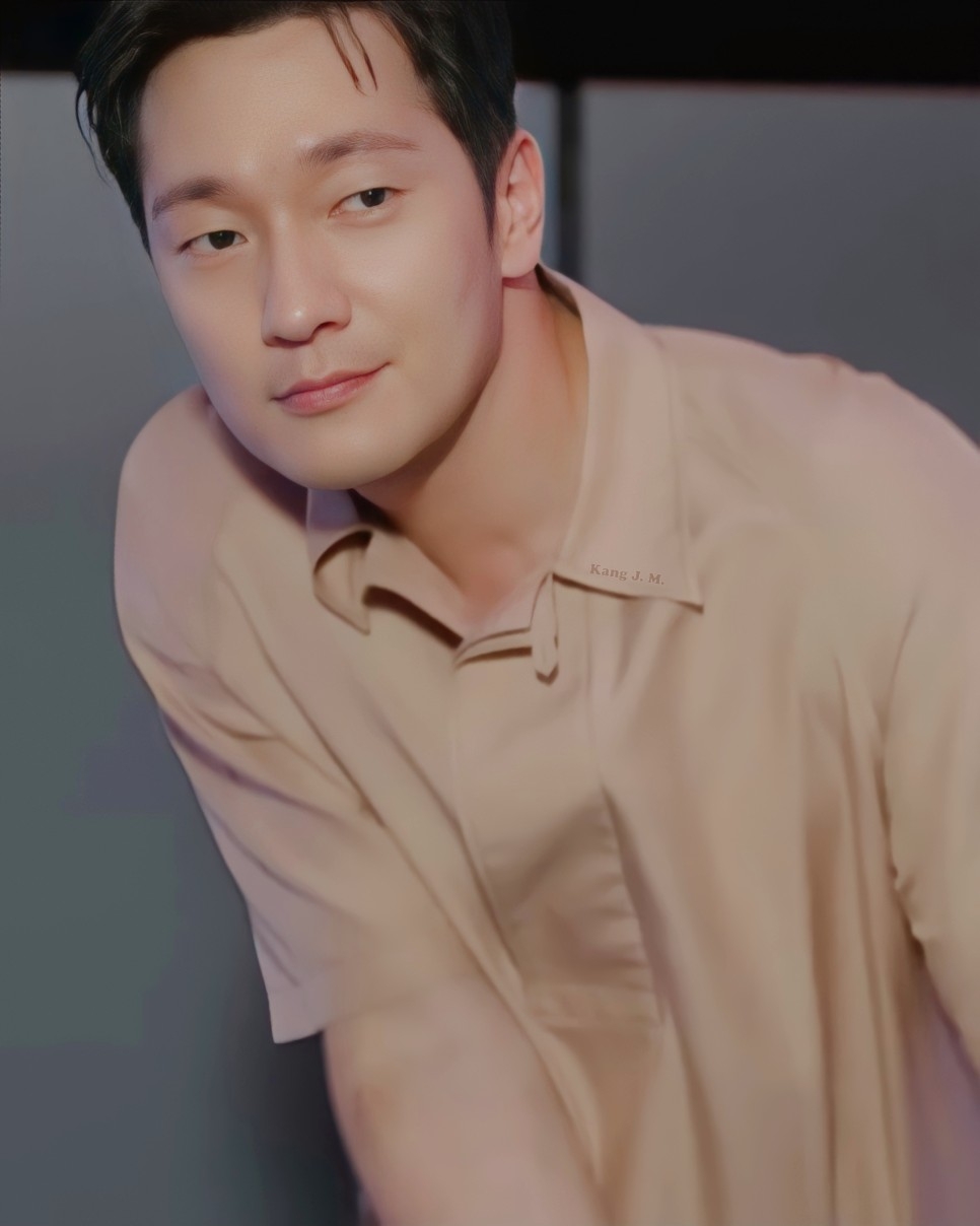 孫錫久將飾演警察「張楠感」