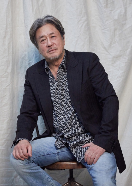 崔岷植將飾演風水師