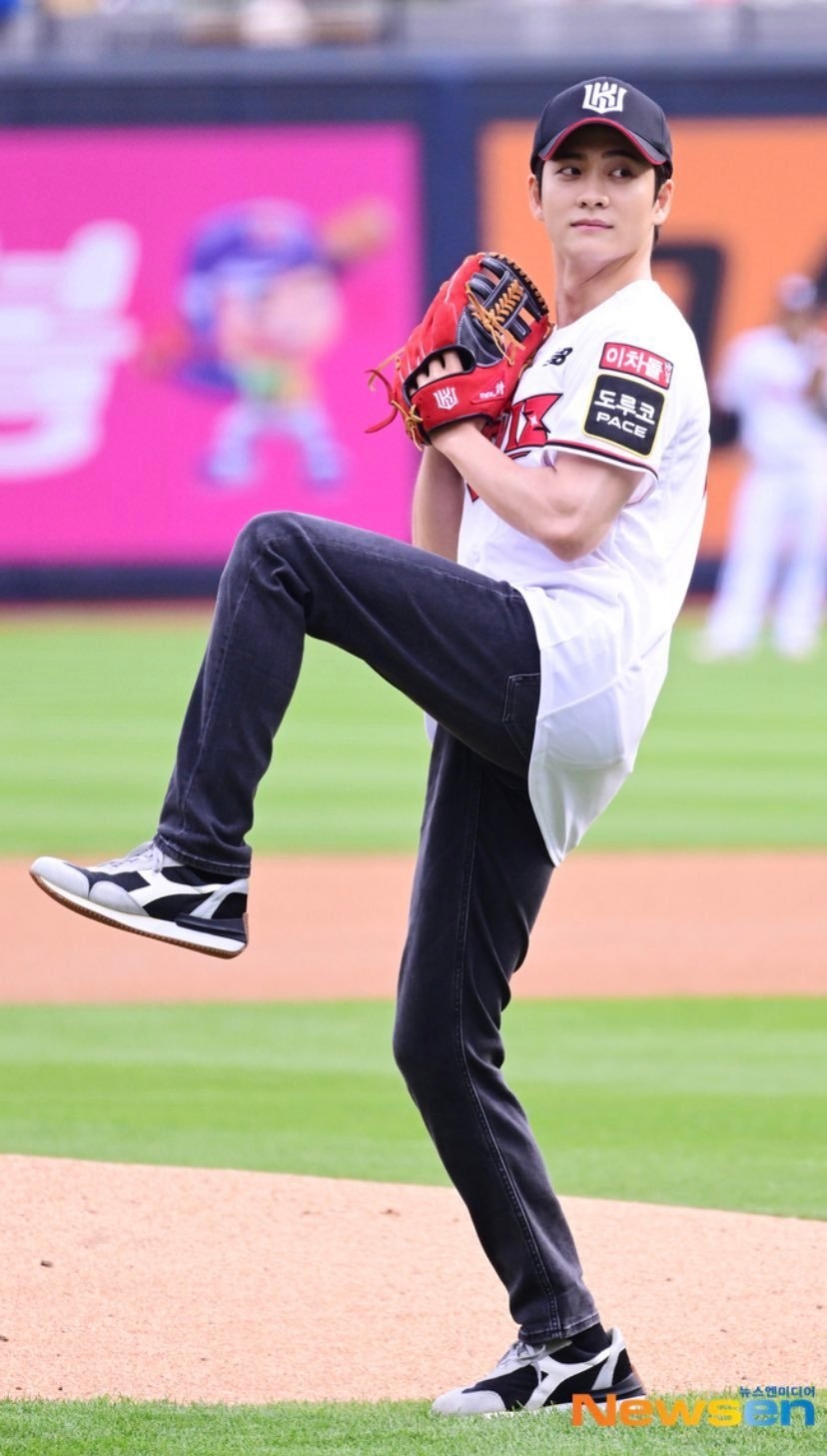 姜泰伍投球姿勢100分