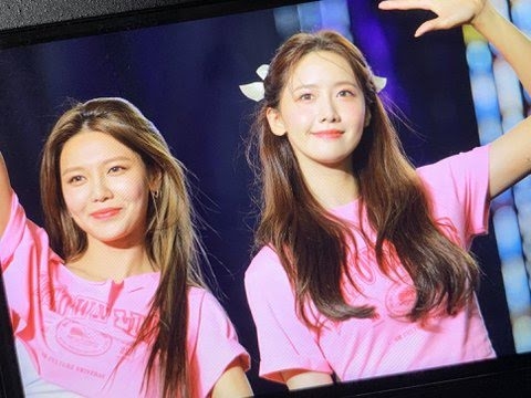 2022 SMTOWN演唱會上的潤娥