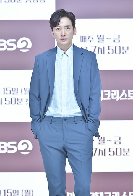 演員李尚寶日前因吸毒遭逮補