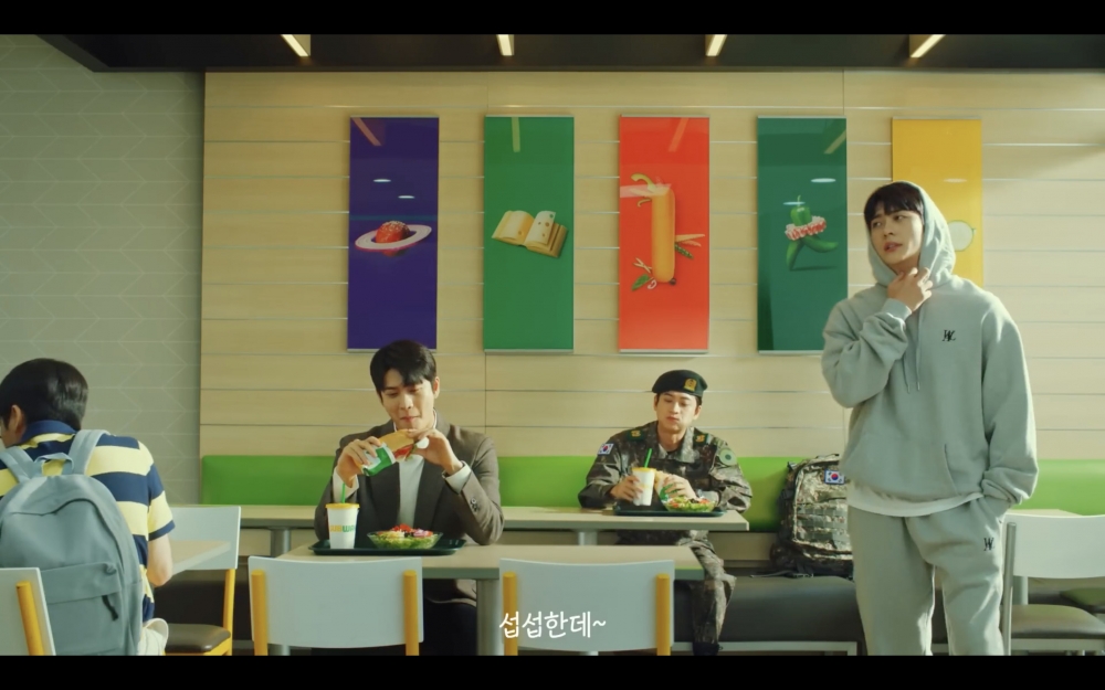 姜泰伍在廣告中的精湛演技大獲好評