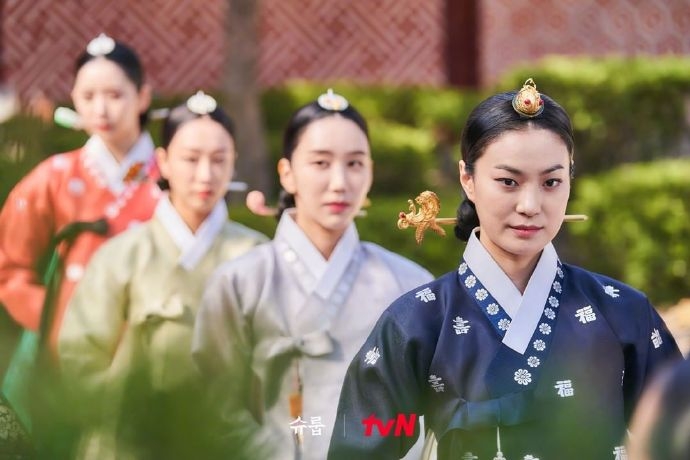 玉子妍飾演妃子「黃貴人」