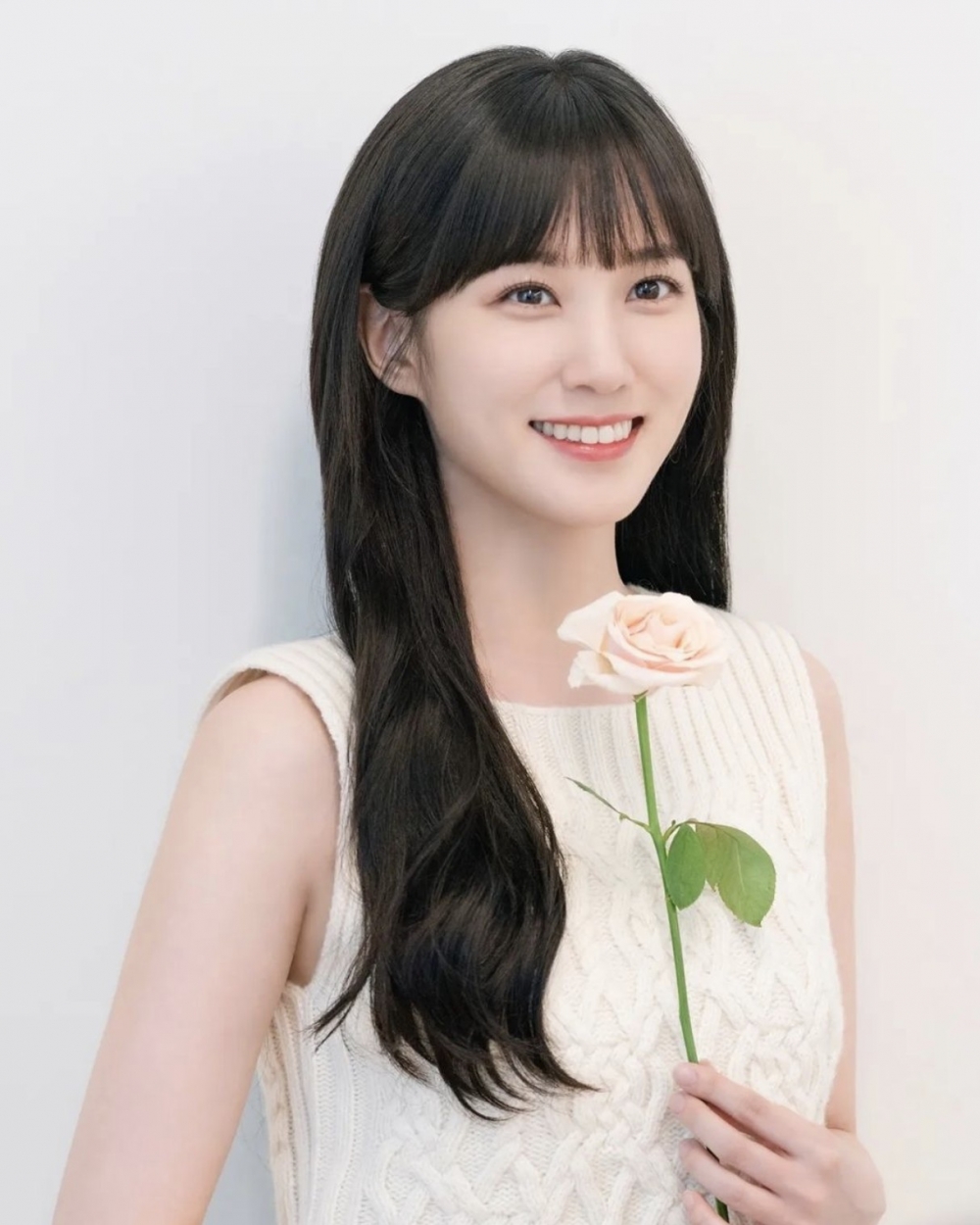 朴恩斌見面會上長髮變身超級仙