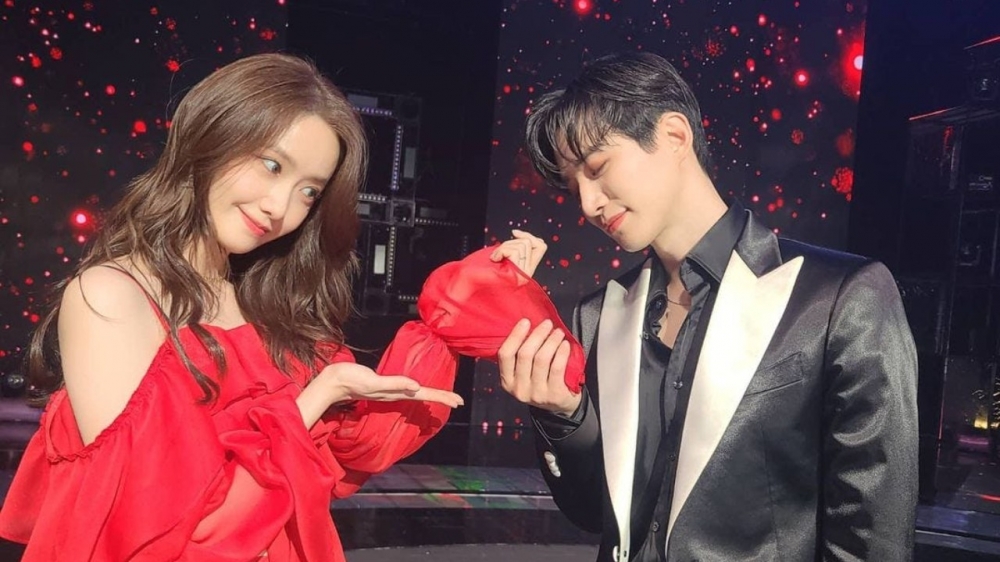 潤娥談及下部作品《King the land》表示非常期待與李俊昊合作