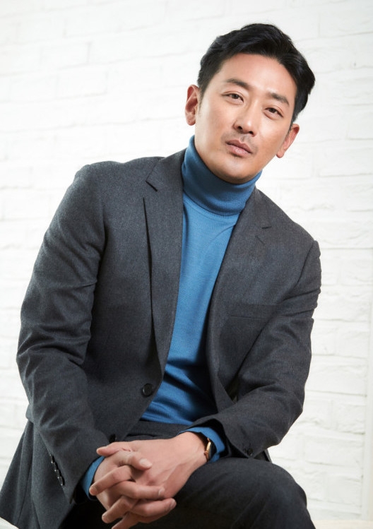 河正宇日前宣傳電視劇在採訪中為吸毒事件道歉