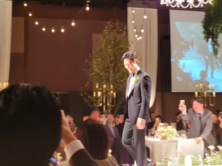 南宮珉婚禮進場