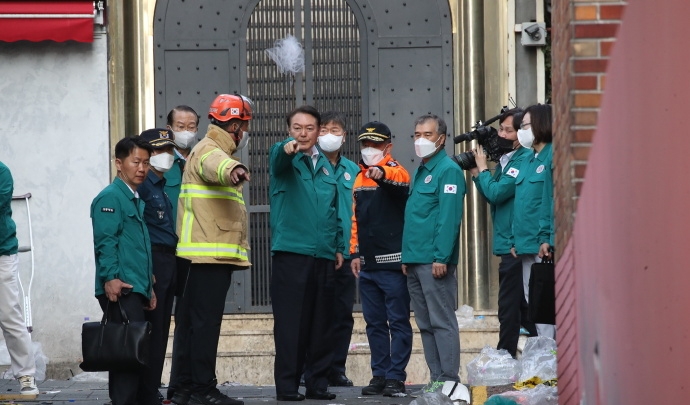 韓國總統尹錫悅前往梨泰院事故現場