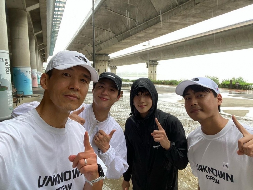 朴寶劍、任時完時常一起跑步