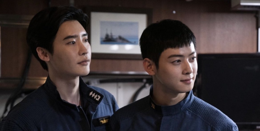 李鍾碩、車銀優雙人劇照公開