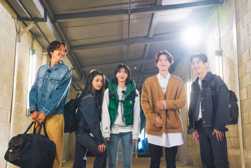 李棟旭、李光洙、蔡秀彬、孫宇賢、千英民(演員2組)