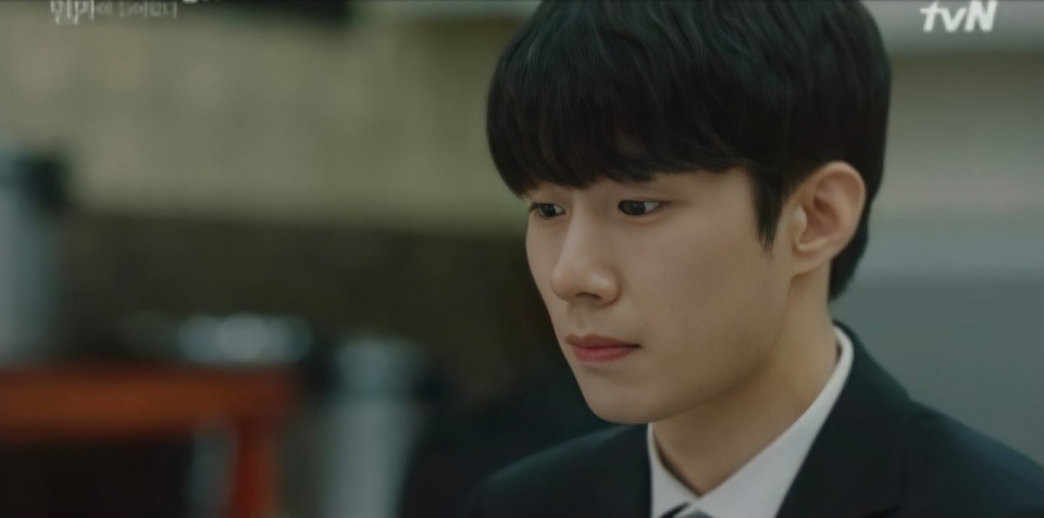 孫宇賢在《某一天滅亡來到我家門前》中飾演西伯利亞