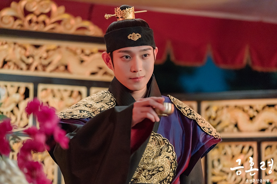 金永大飾演朝鮮君主李憲