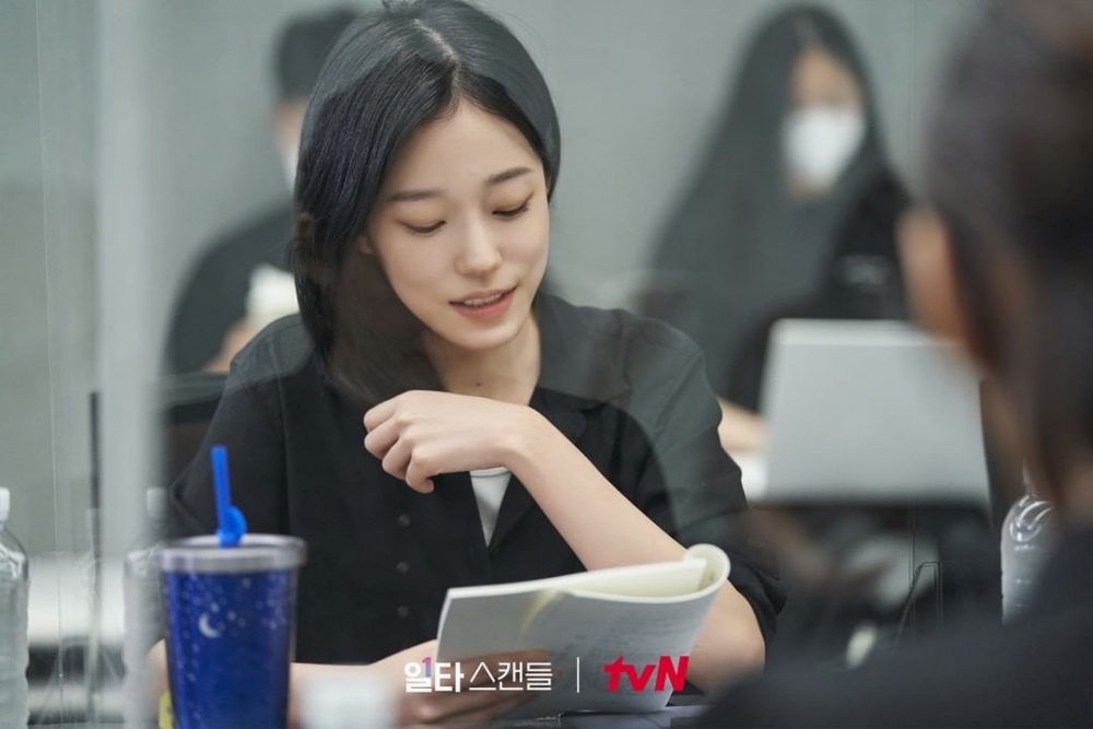 盧允瑞劇本研讀照