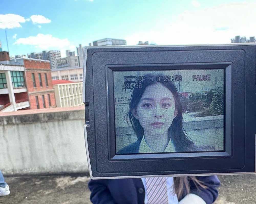 朴持厚分享MV拍攝花絮照