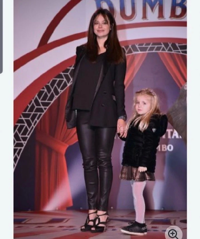 宋仲基女友凱蒂過往與小孩照片被翻出