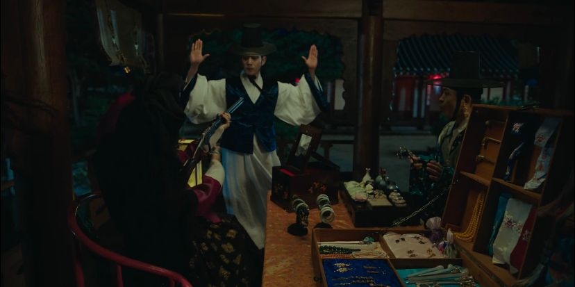 致敬《德魯納酒店》場景