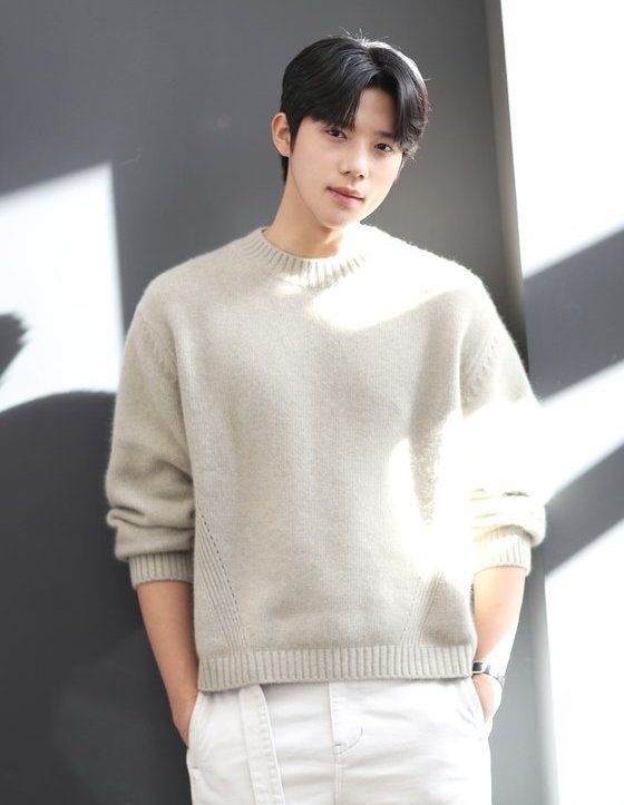 文相敏為角色認真訓練動作戲