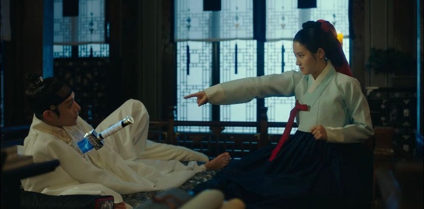 致敬《鬼怪》場景 