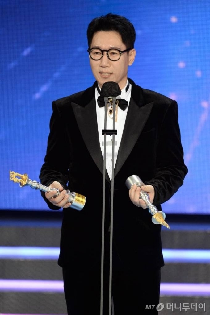 池錫辰今年57歲