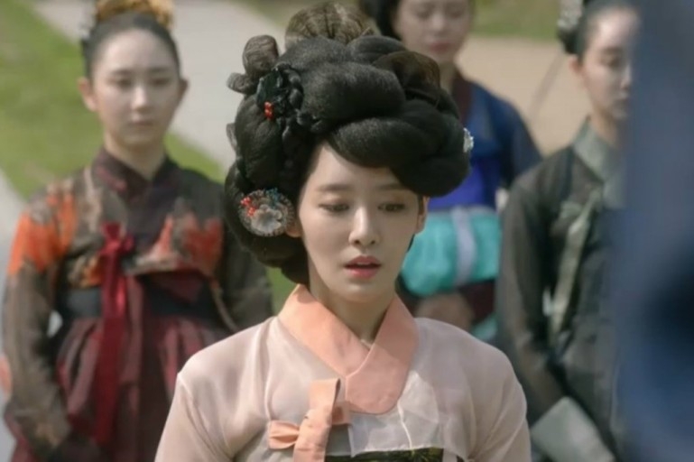 《雲畫的月光》