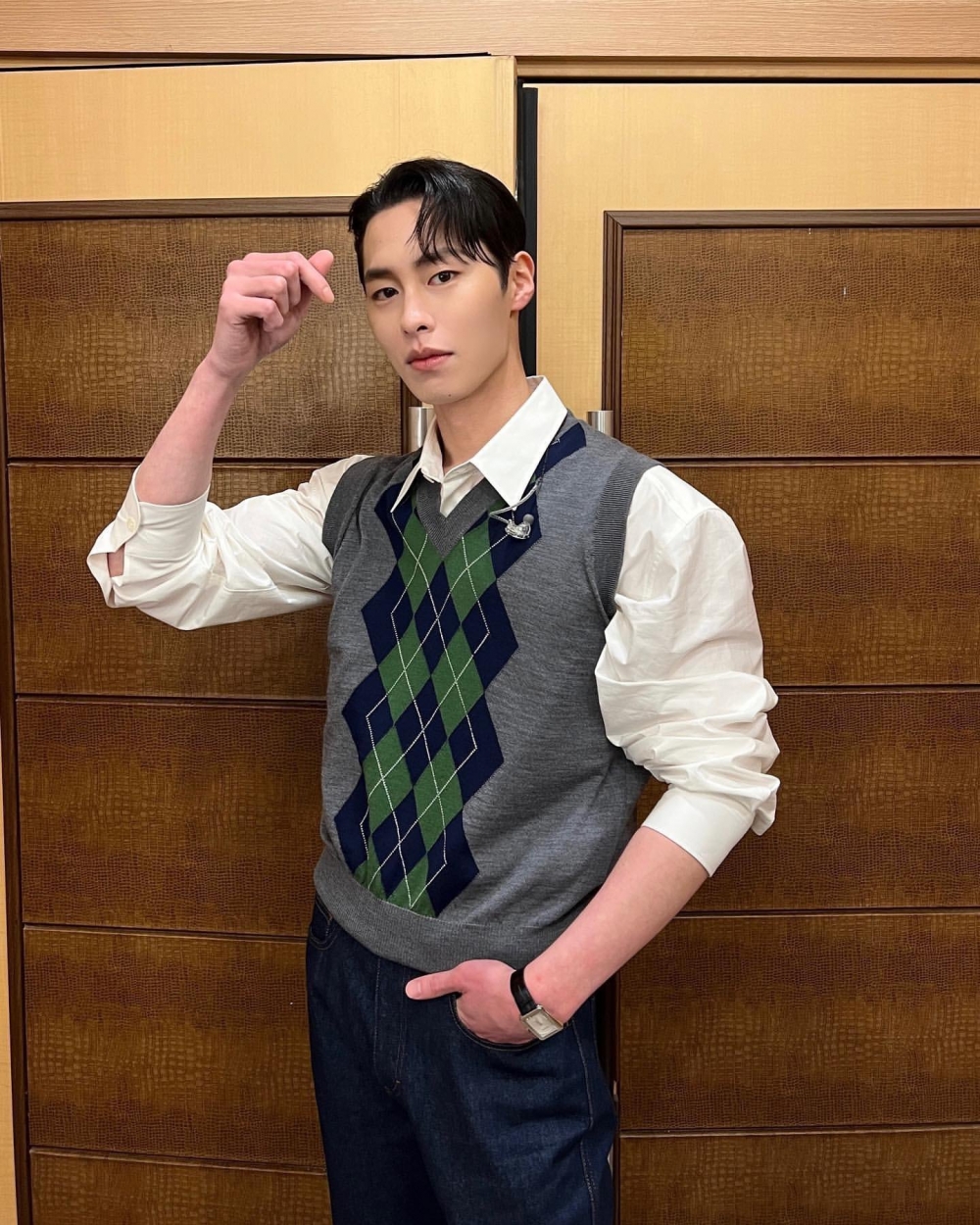 李宰旭舉行出道4年來的首場見面會