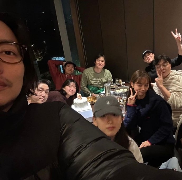 《請回答1988》劇組再次聚餐