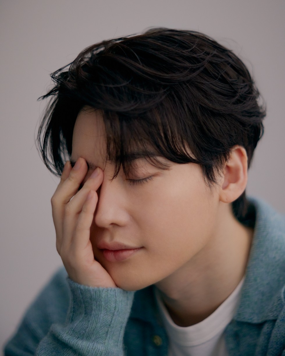 李鍾碩被問到當初為什麽會選擇《黑話律師》作為退伍後復出的作品