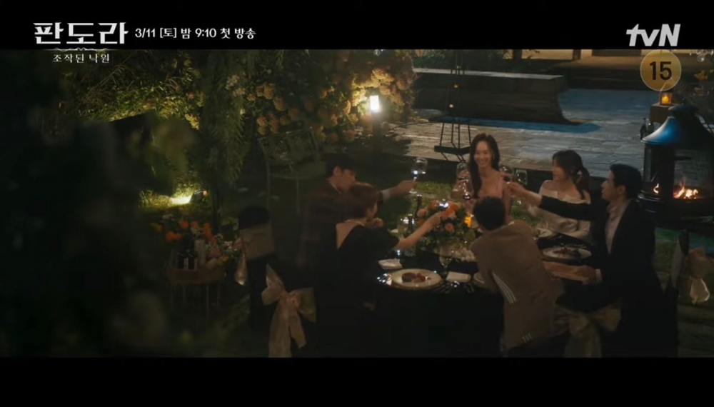 熟悉的派對開場xD