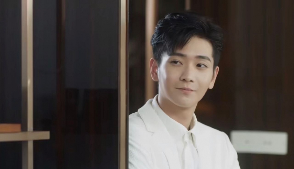 姜哲扮演者常斌