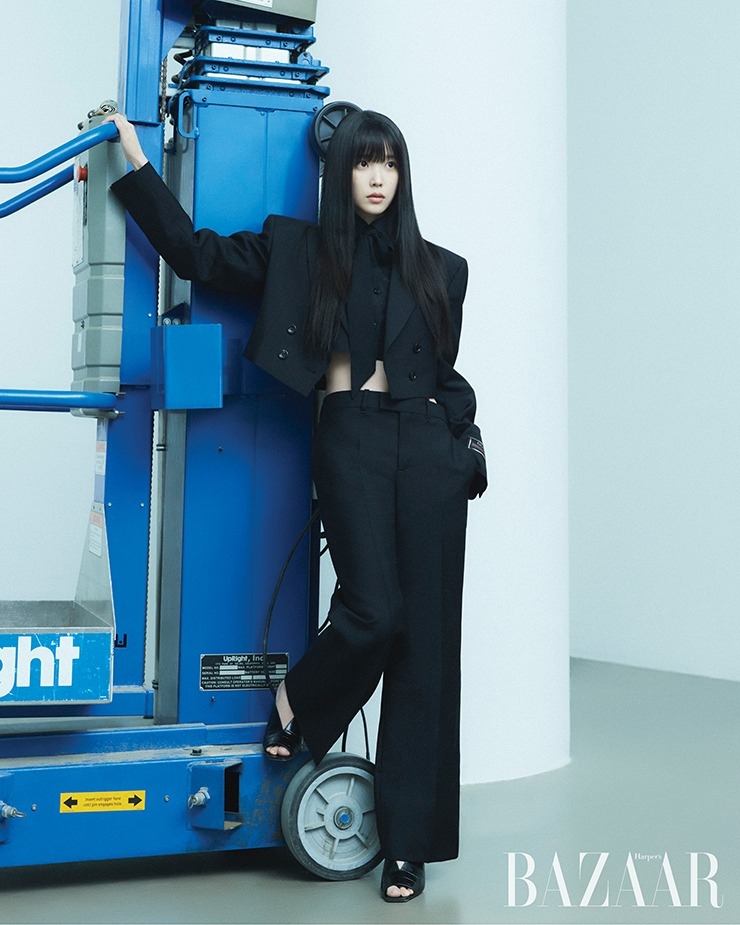 繼《德魯納酒店》時隔4年再次回歸電視劇的IU分享了當初選擇出演《您辛苦了》的原因。