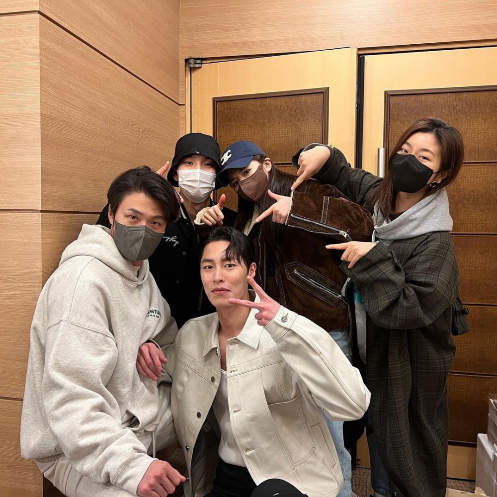 申承浩、劉仁秀、高允貞、徐慧媛參加李宰旭見面會