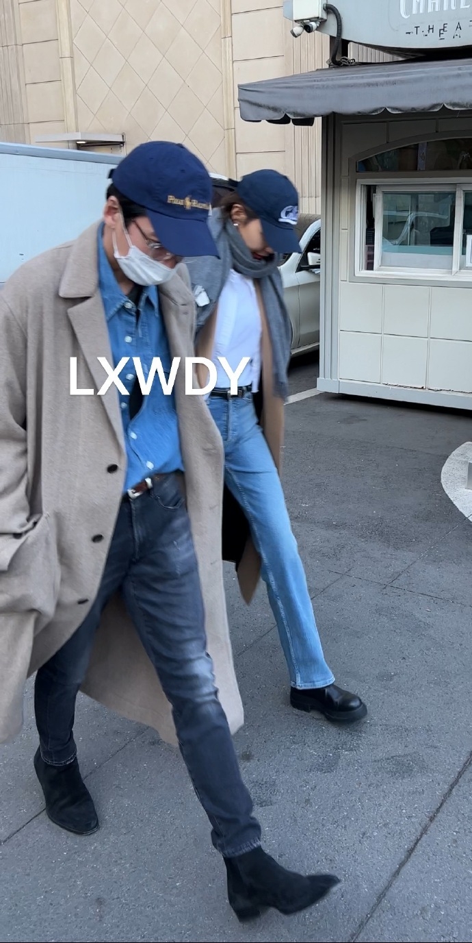 鄭敬淏與秀英一起去看田美都&李奎炯的音樂劇