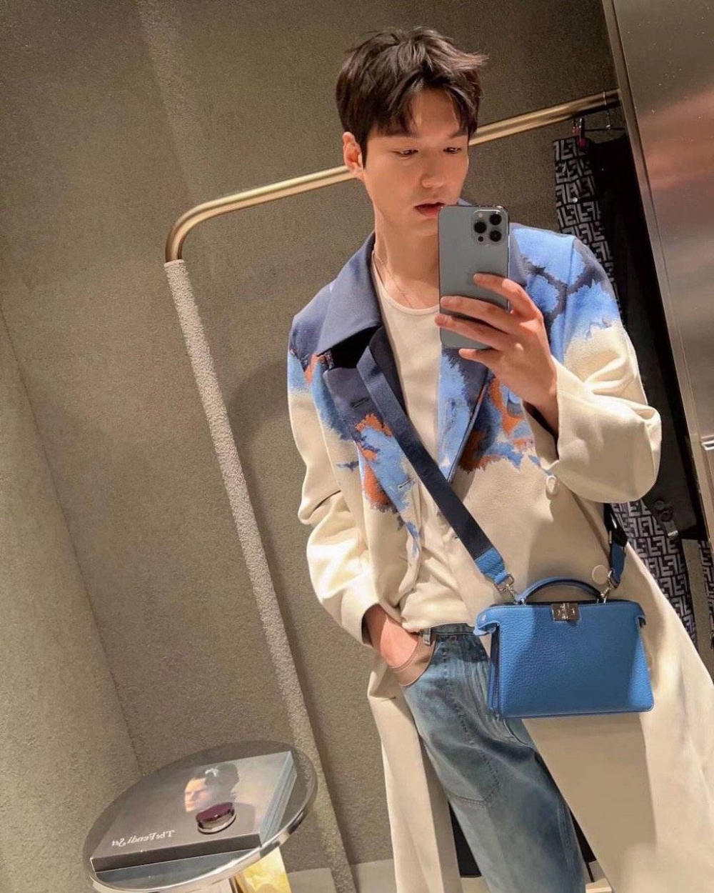 疑似角度問題使李敏鎬看起來胖了