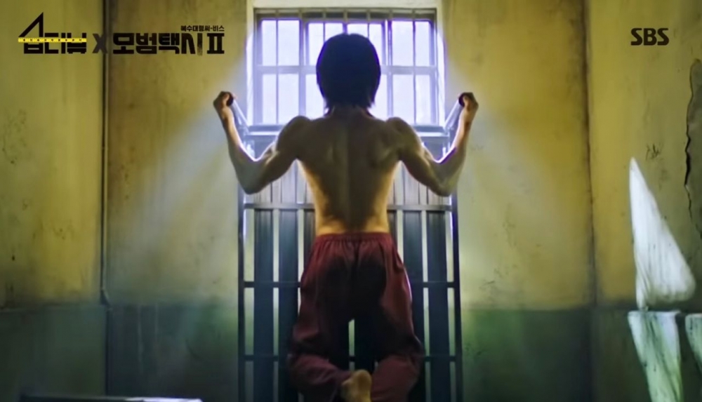 第二季首次露腹肌的李帝勳