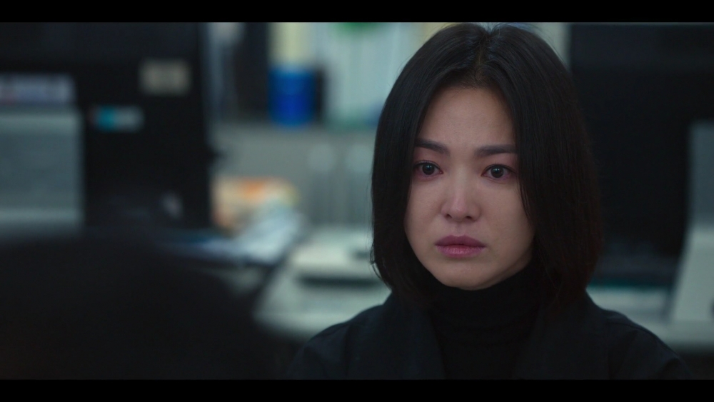 文同珢與警察對話的場面