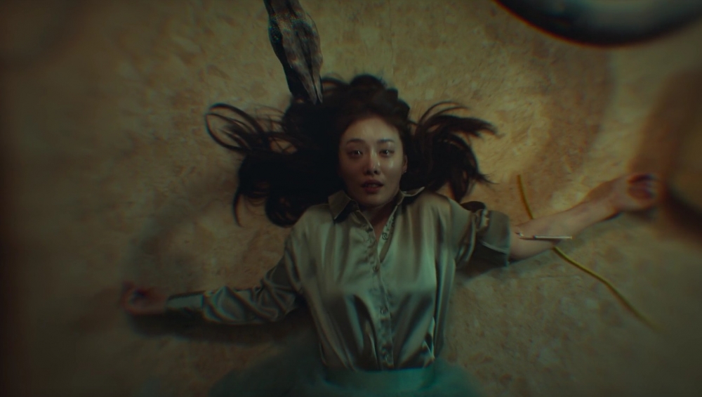 和蛇一起拍攝的場景，不是特效而是真的蛇