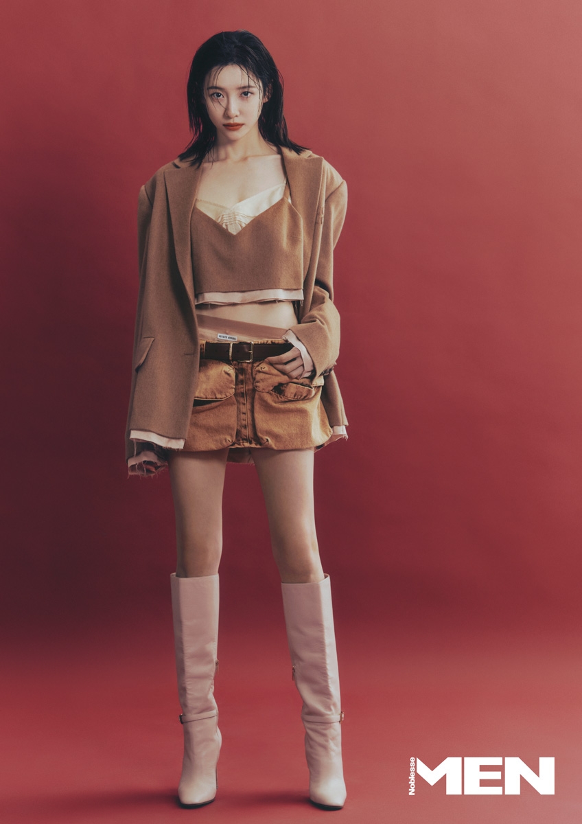 工作人員問朴智賢是不是因為練芭蕾的關係所以身材才那麽結實