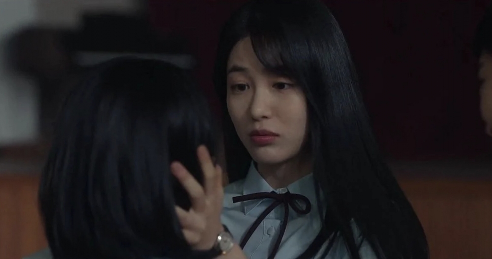 朴涎鎮拿著捲髮棒要挾文同珢被劉rachel撞見