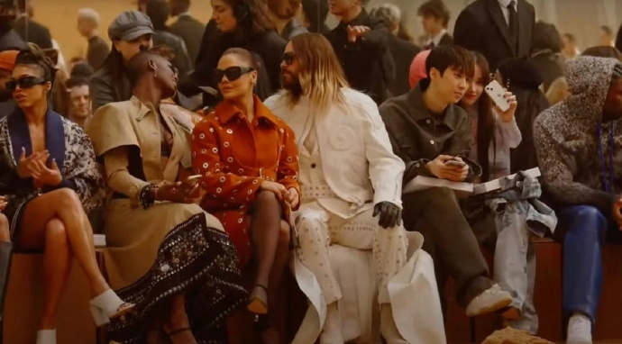 全鐘瑞與李重賢一起出席巴黎時裝周