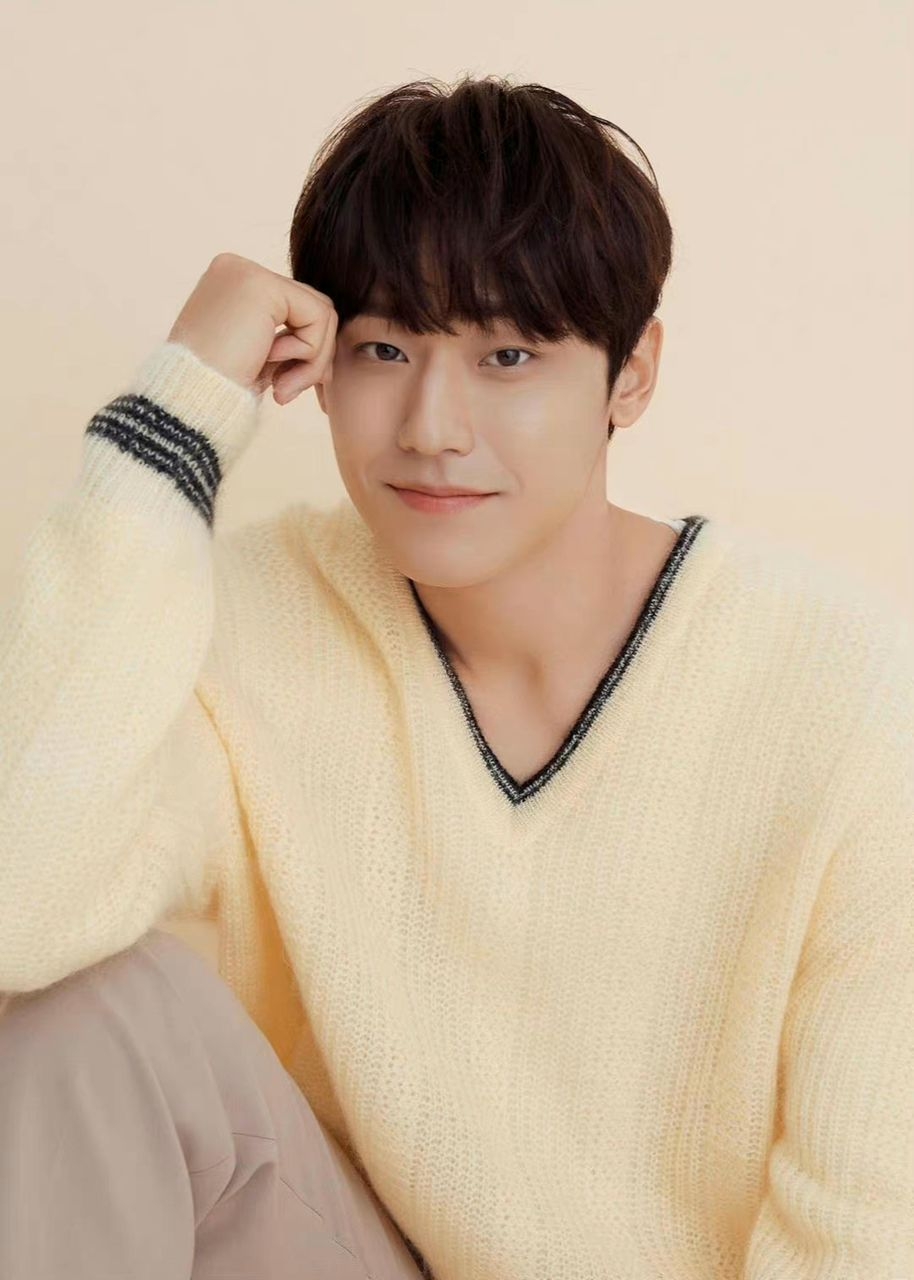 首次出演喜劇的李到晛飾演的是「姜浩」