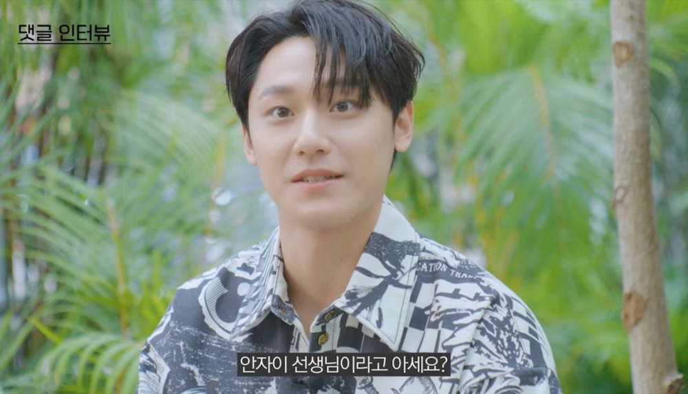 苦惱一番的他問工作人員說：「你知道安西教練嗎？」