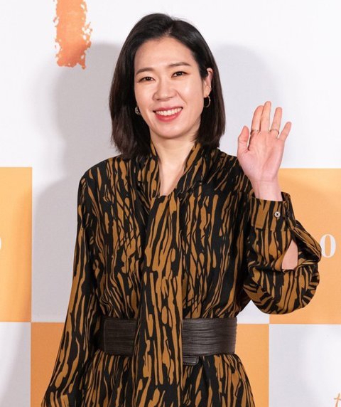 廉惠蘭以大嬸角色大放異采