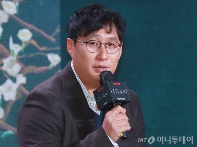 《黑暗榮耀》安吉鎬導演被爆校園霸凌